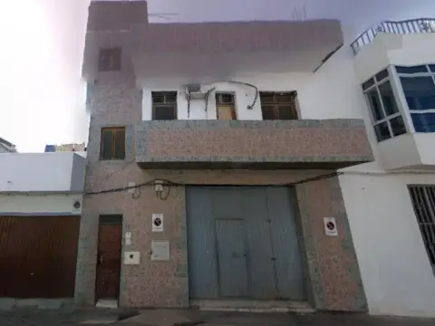 Casa en calle del Clavel, 8